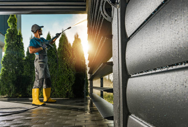 Best Commercial Pressure Washing  in Waverly, MN